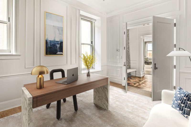 Home office and library at 1 Central Park South 701, Central Park South — photo 4 of 7