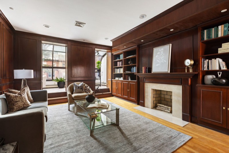 10 Sidney Place