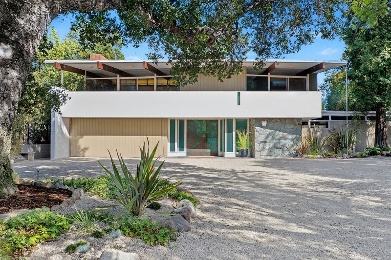 Street facade under oaks at 1024 Armada Drive, Pasadena