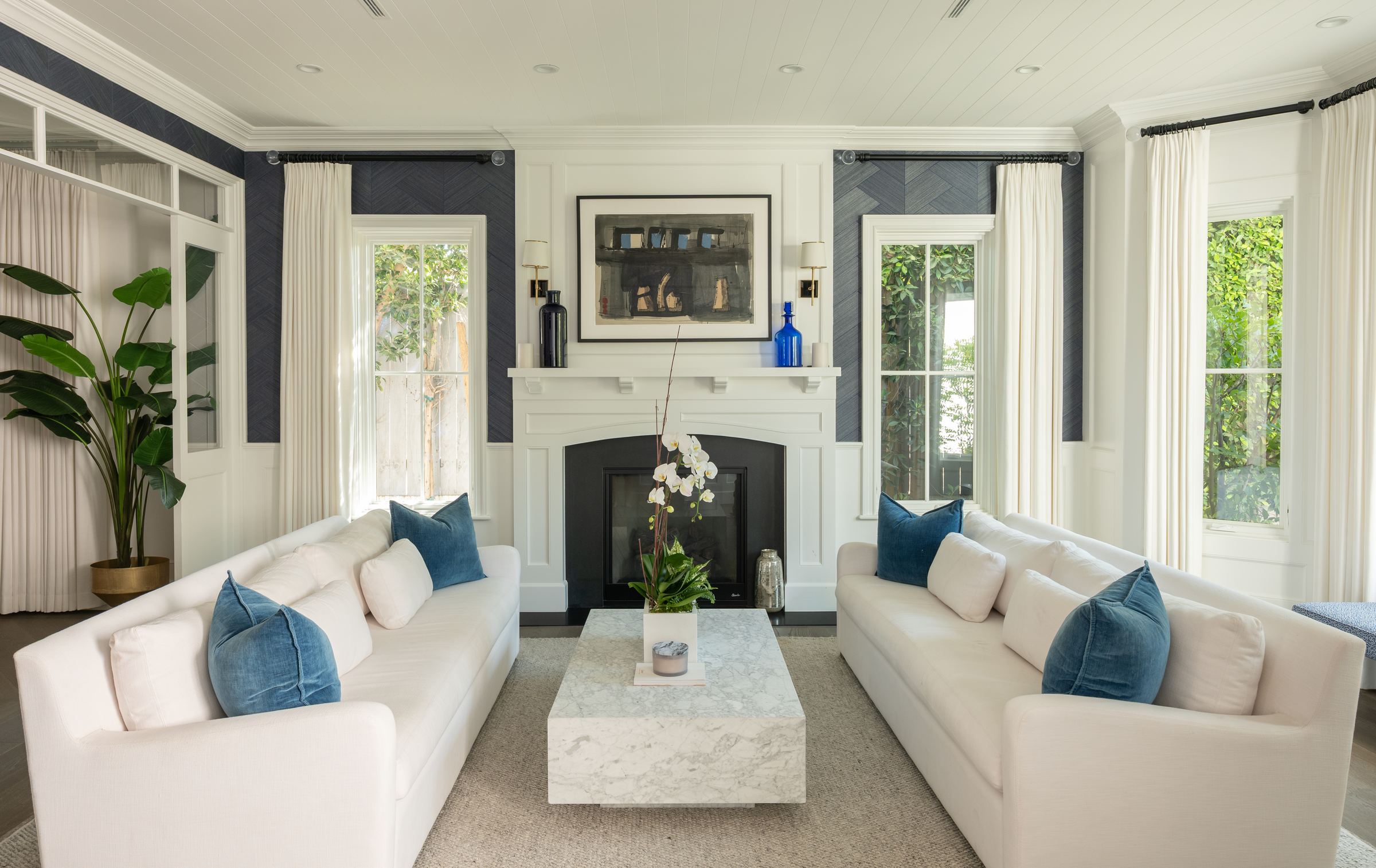 10439 Valley Spring Lane