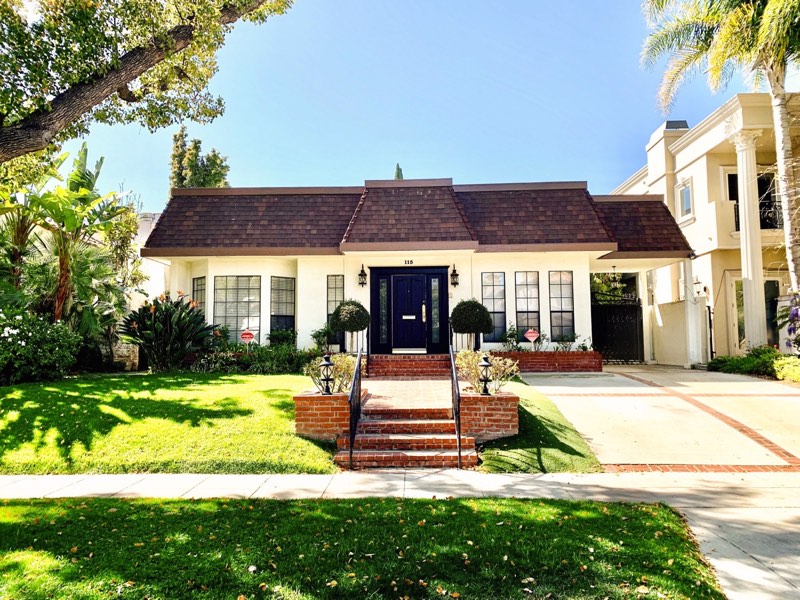 street elevation, 115 on the door
