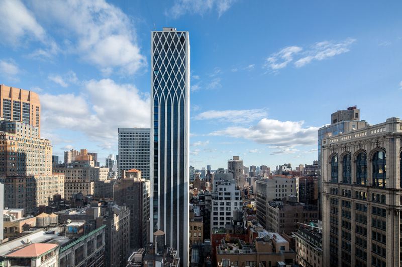 A skyline view at 15 East 30th Street #33D, NoMad — photo 7 of 10