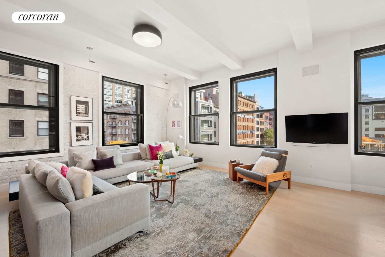 161 Hudson Street 4B