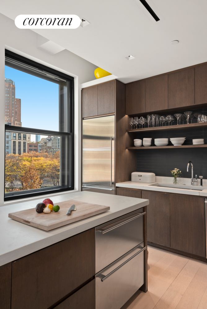 161 Hudson Street 4B