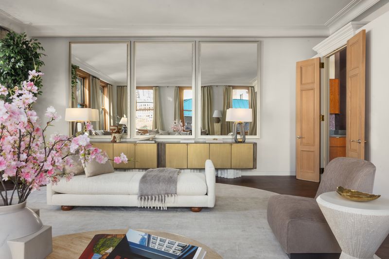 Sitting area beneath a mirrored wall at 170 Fifth Avenue, Unit 5, Flatiron — photo 3 of 10