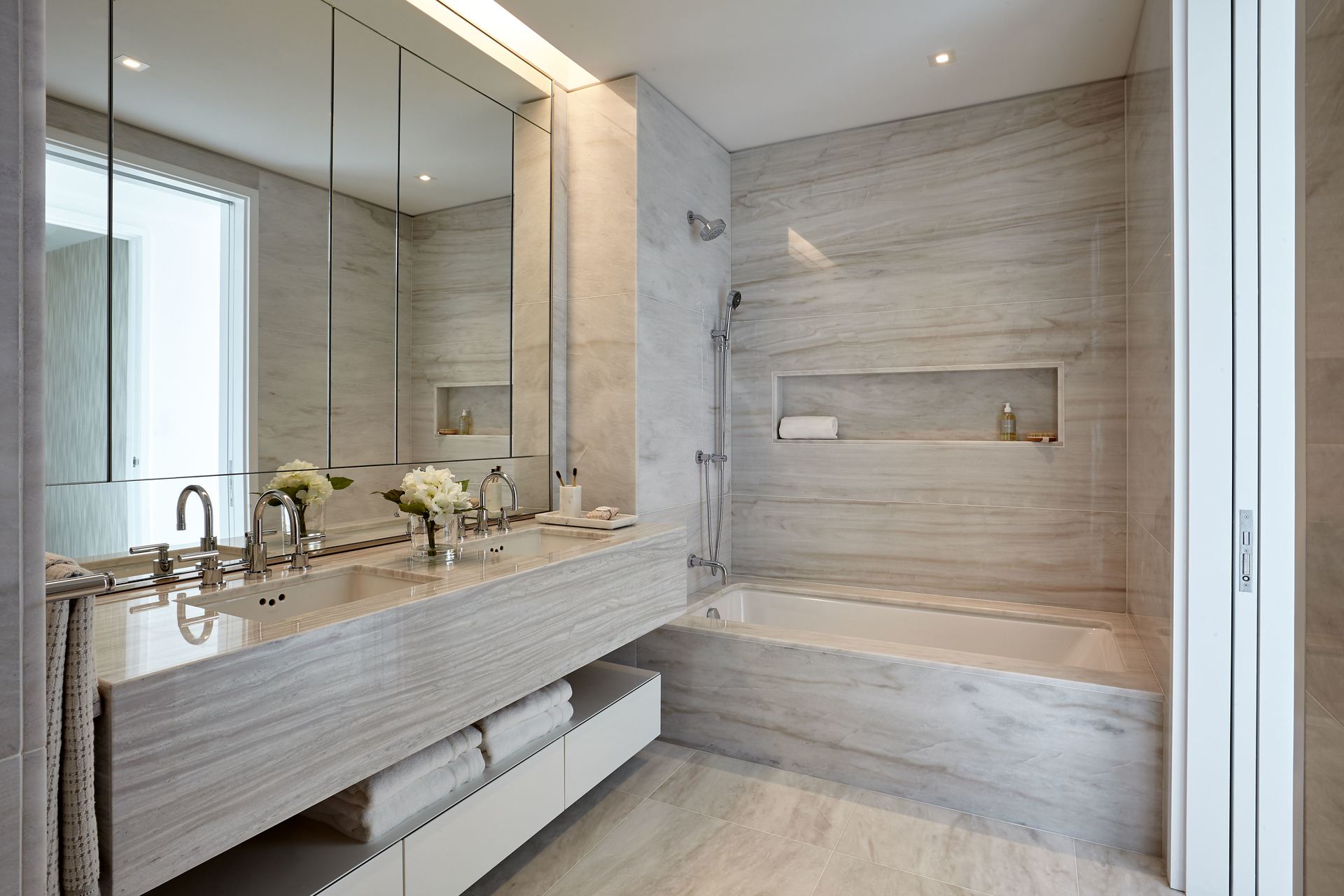 200 East 59th Street 31D