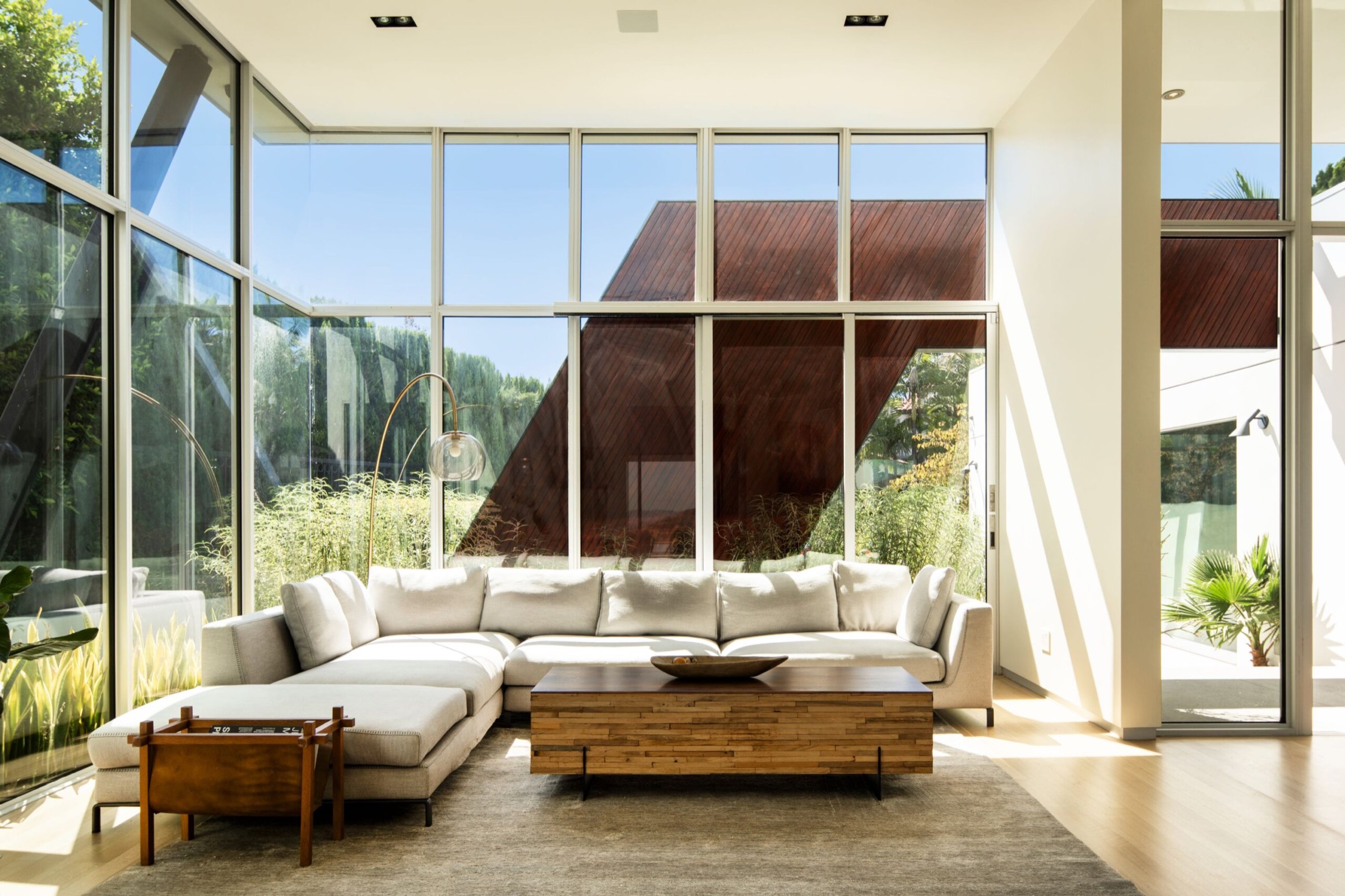 living room and glass wall at 2008 Hercules Drive