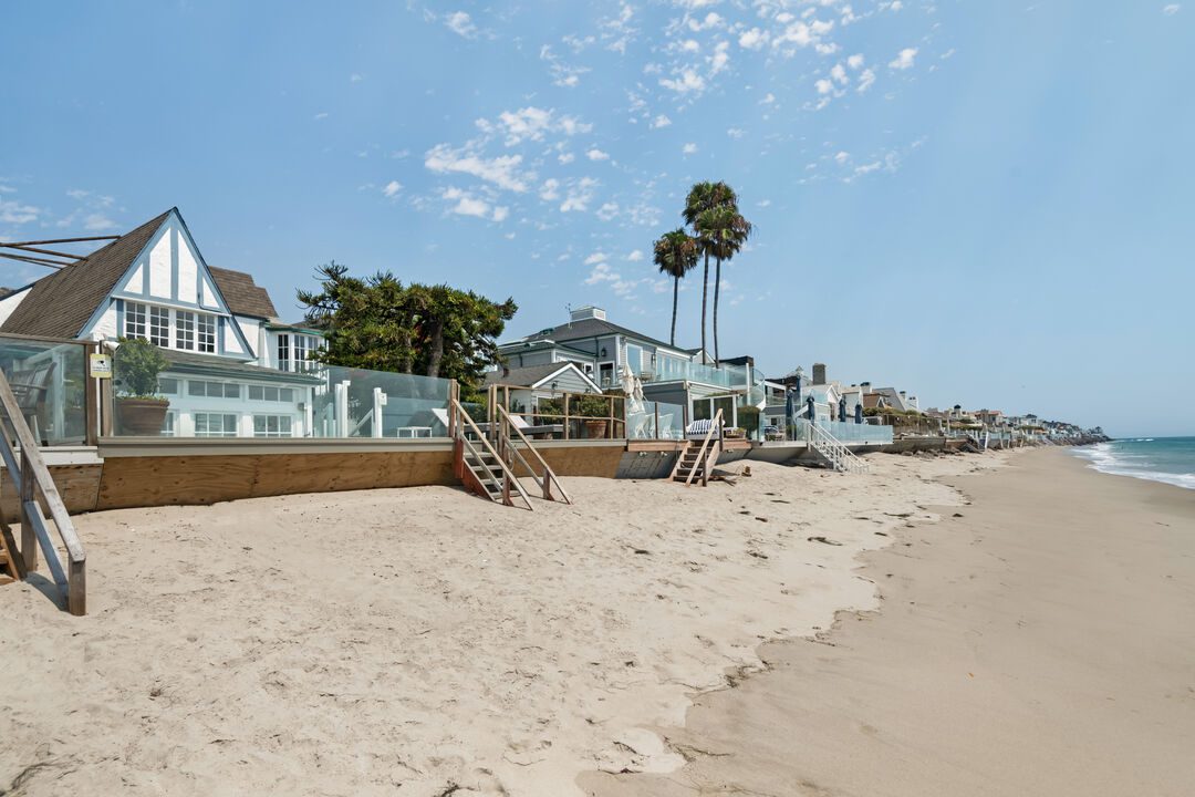 Malibu Colony beach row at 23708 Malibu Colony Road