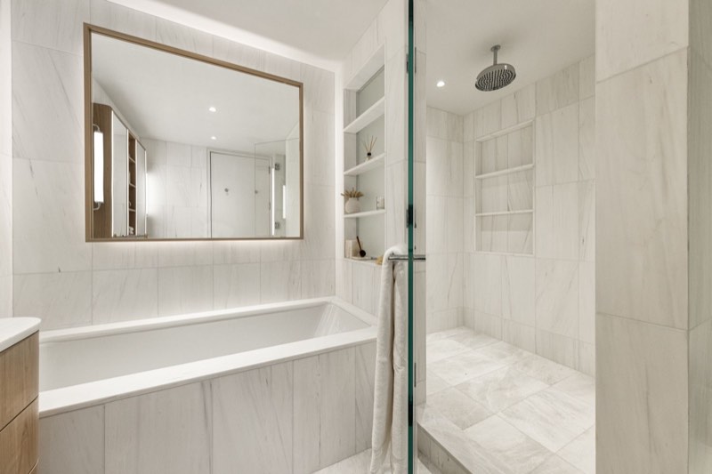 marble bath at 250 West 96th Street 15C
