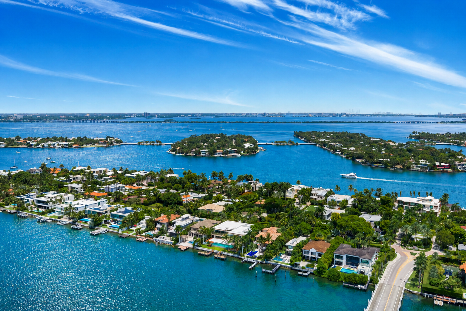 Wider aerial of 270 South Hibiscus Drive