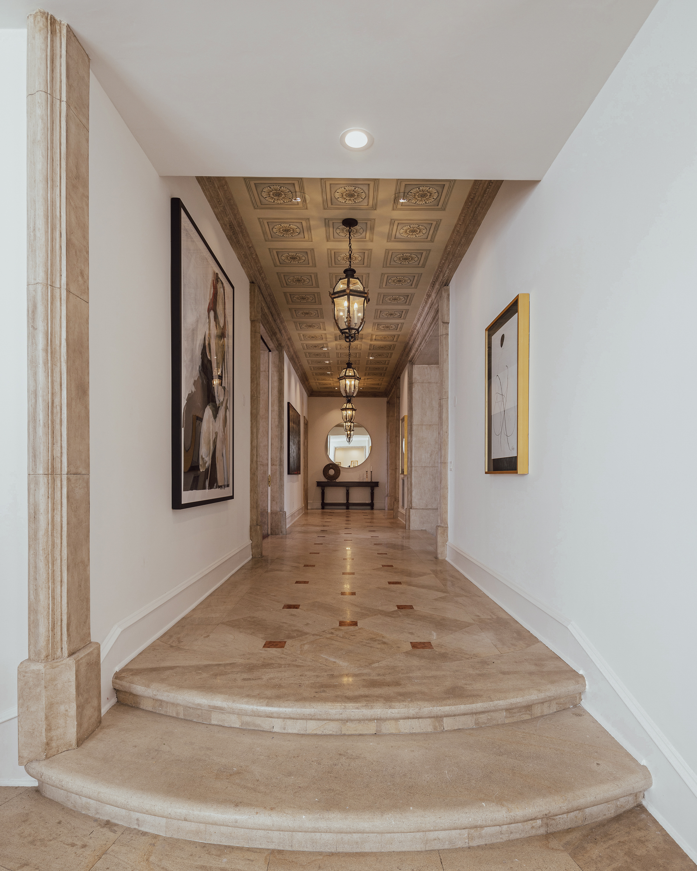 coffered hallway at 3364 Clerendon Road