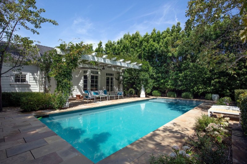 339 South Carmelina Avenue