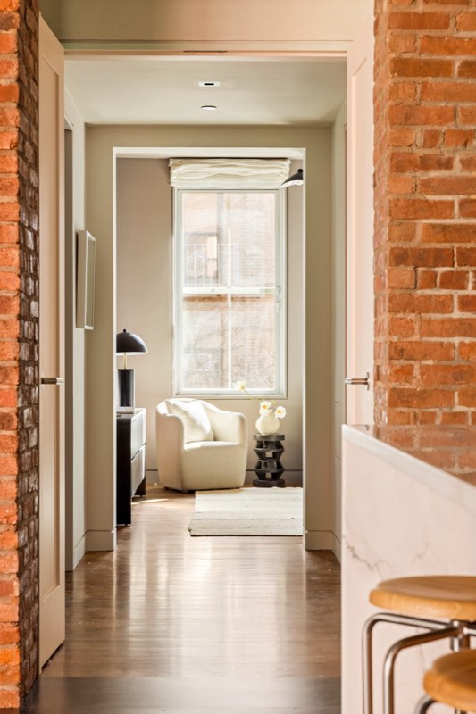 detail at 34 Prince Street 3B