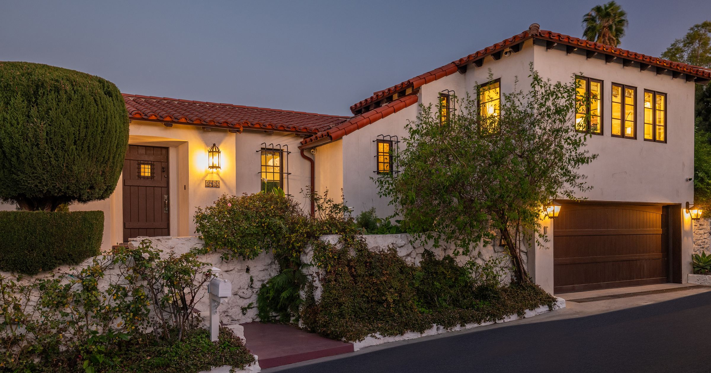 exterior at 3922 Glenridge Drive Sherman Oaks