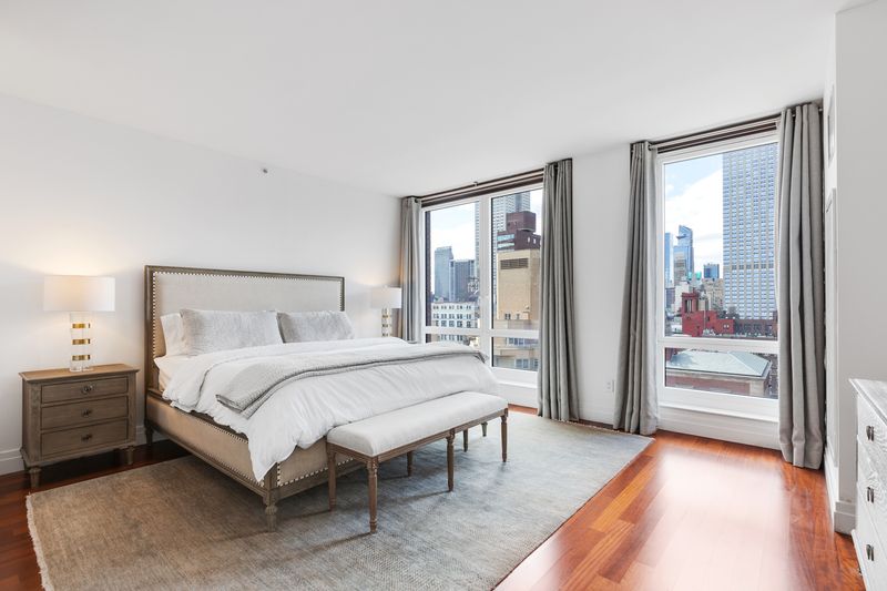Primary bedroom at 45 Park Avenue 2101, Murray Hill — photo 3 of 4