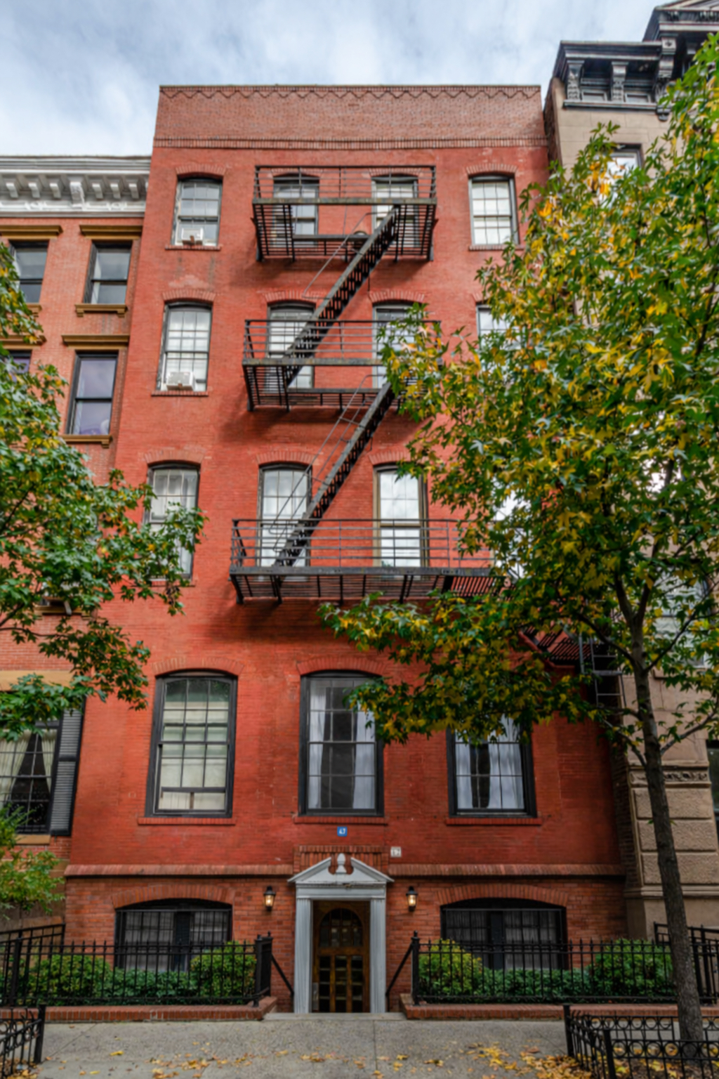 47 Jane Street multi-family investment building, West Village