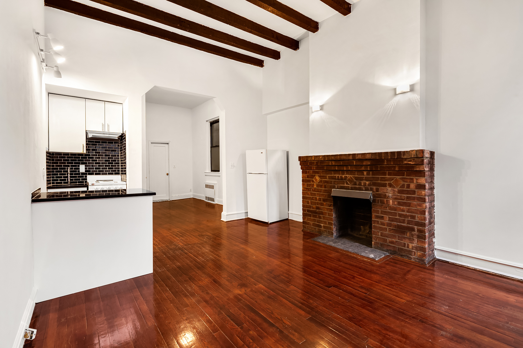 47 Jane Street multi-family investment building, West Village