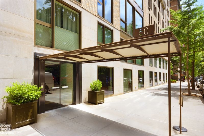 Entrance canopy at 50 Gramercy Park North at 50 Gramercy Park North 3B, Gramercy Park — photo 10 of 10