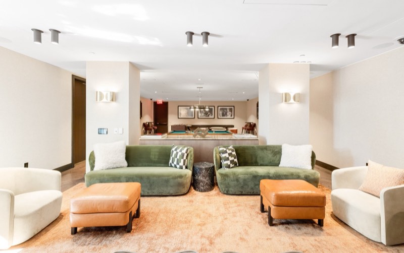515 West 18th Street 1010