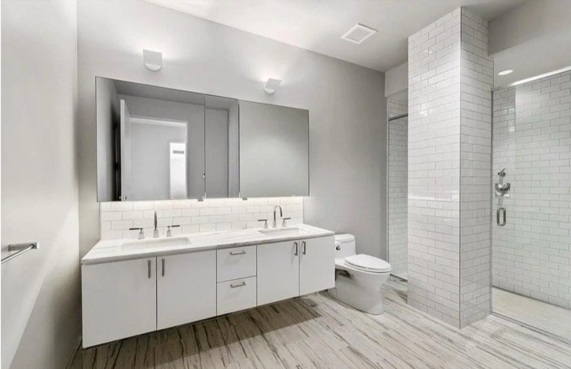 bath at 63 Greene Street 5A