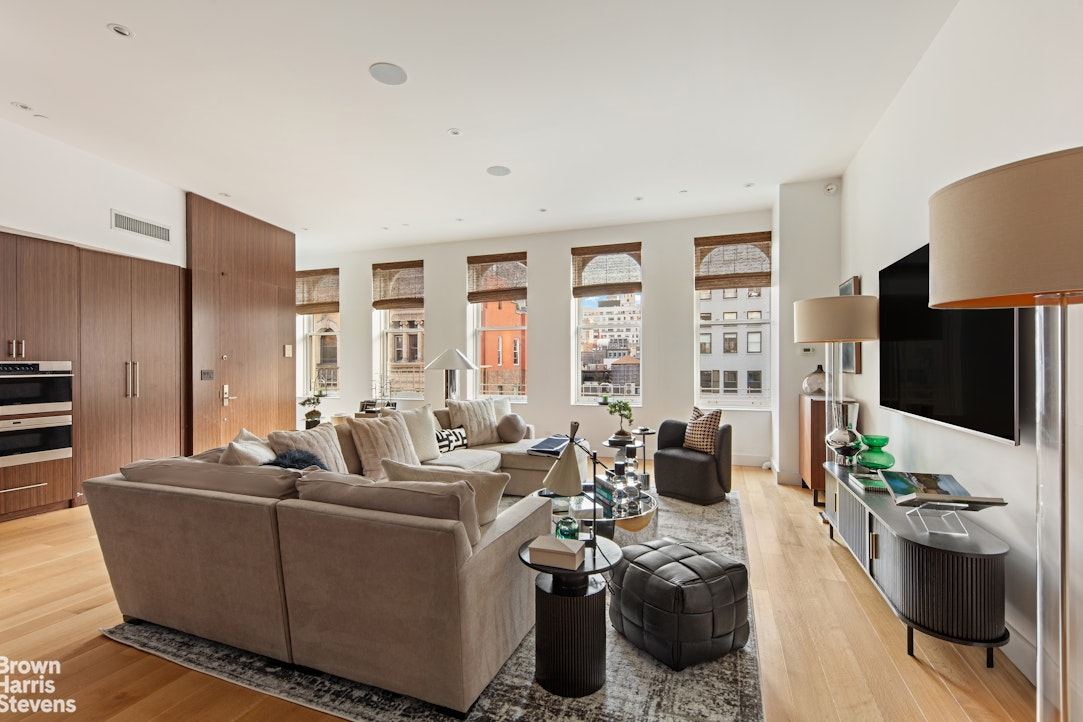 7 East 17th Street PHS