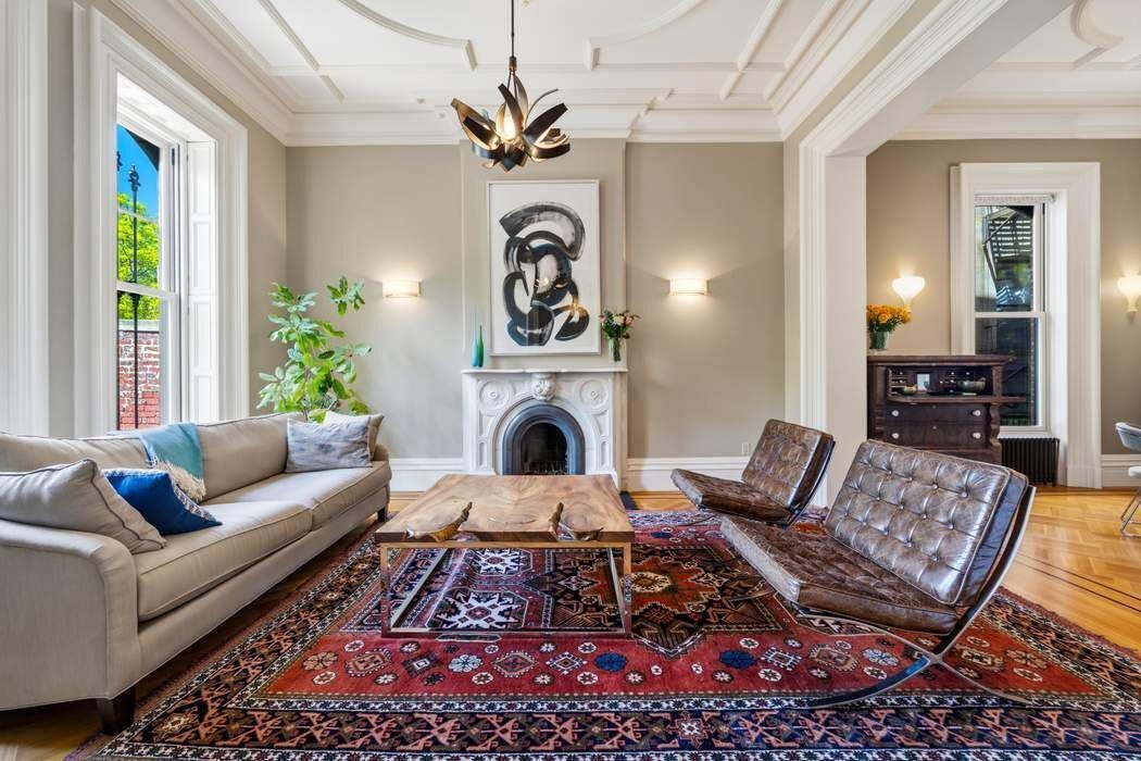 7 Saint Marks Avenue