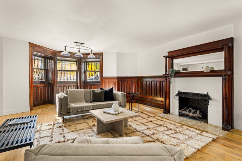 859 Saint Marks Avenue