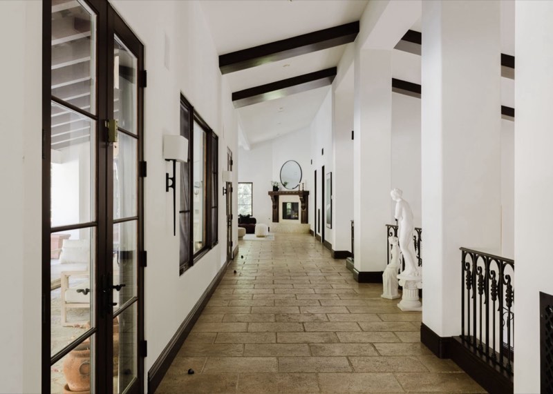 living space at Villa-Villa
