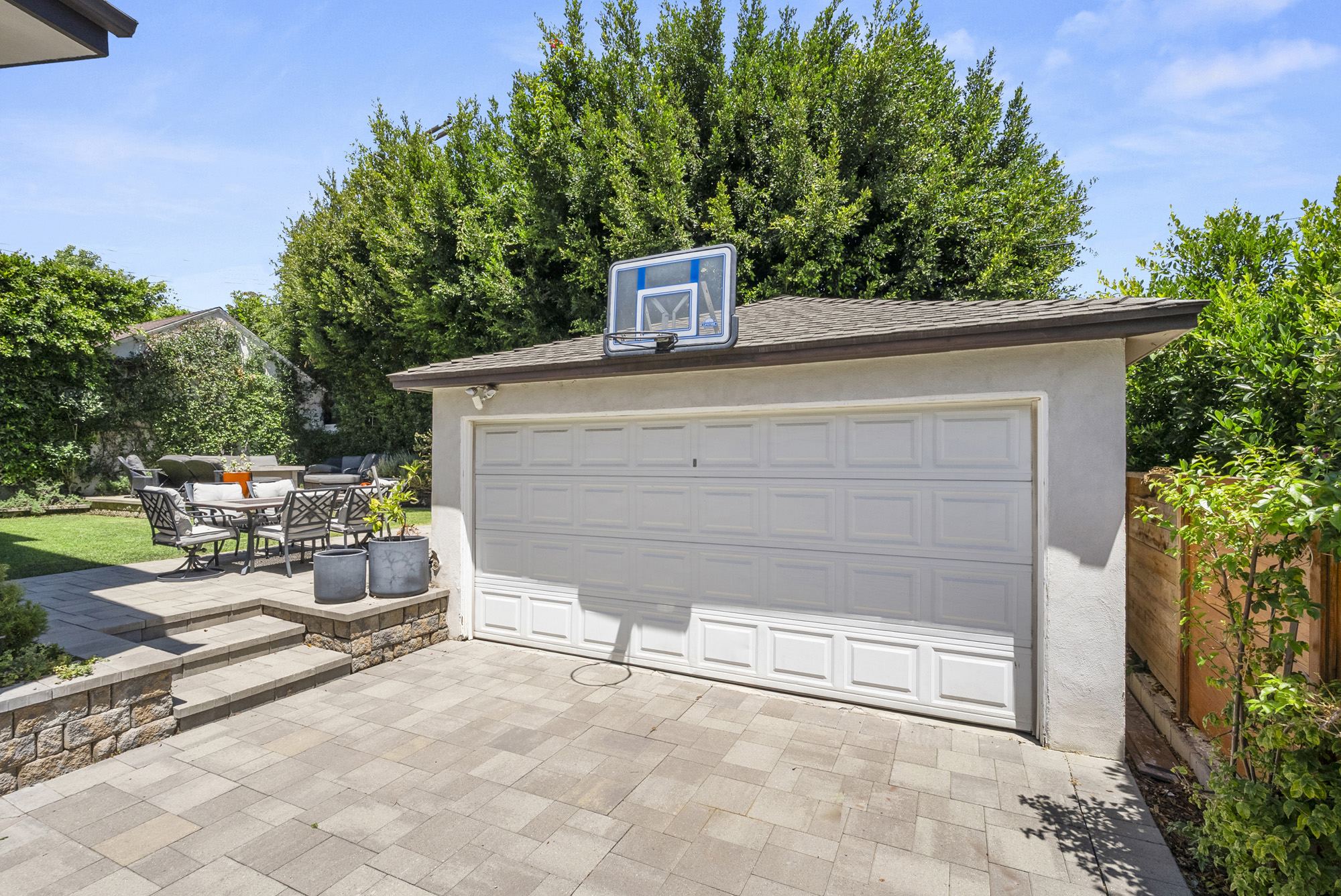 9313 Bolton Road