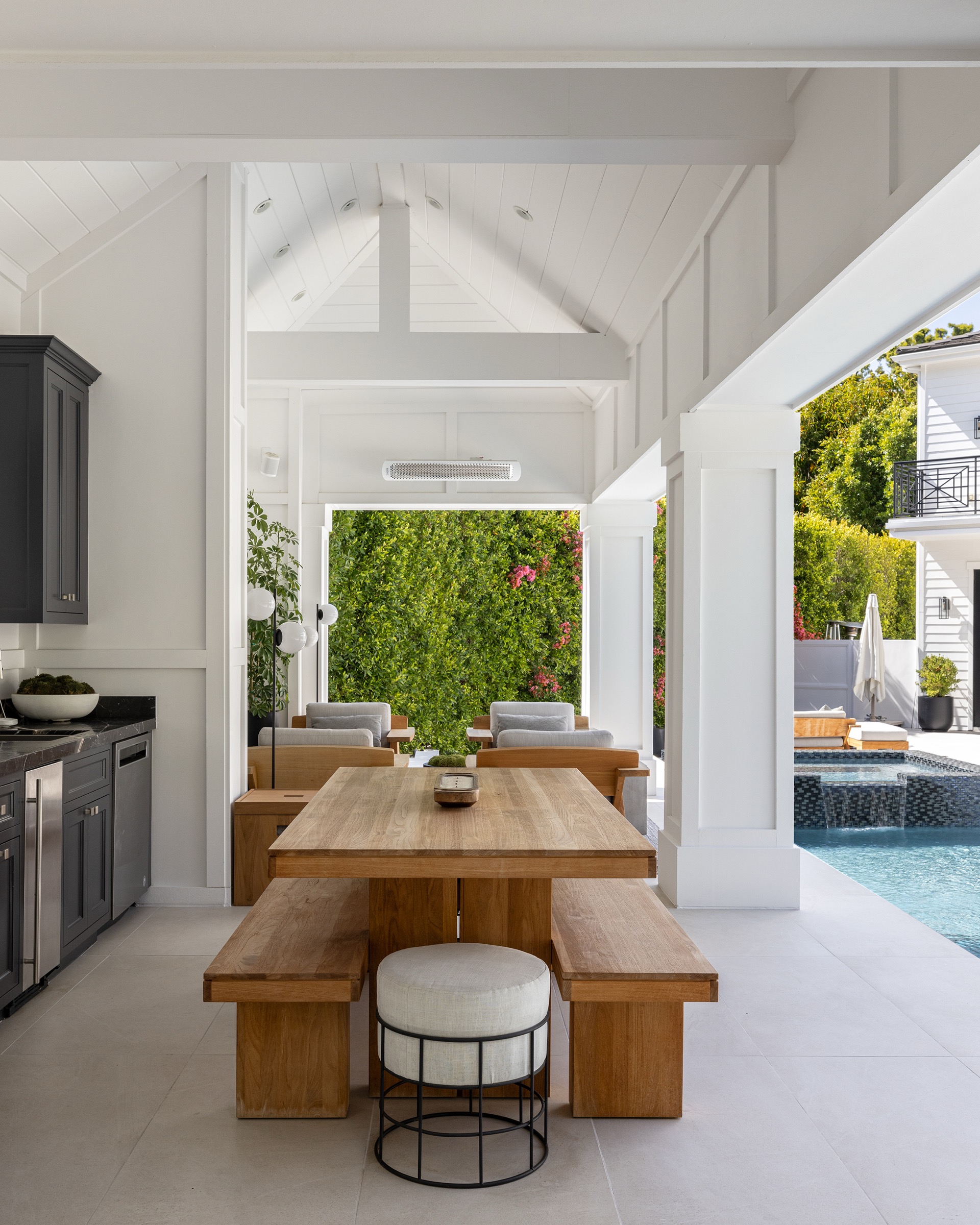 outdoor dining and pool at 9520 Hidden Valley Road