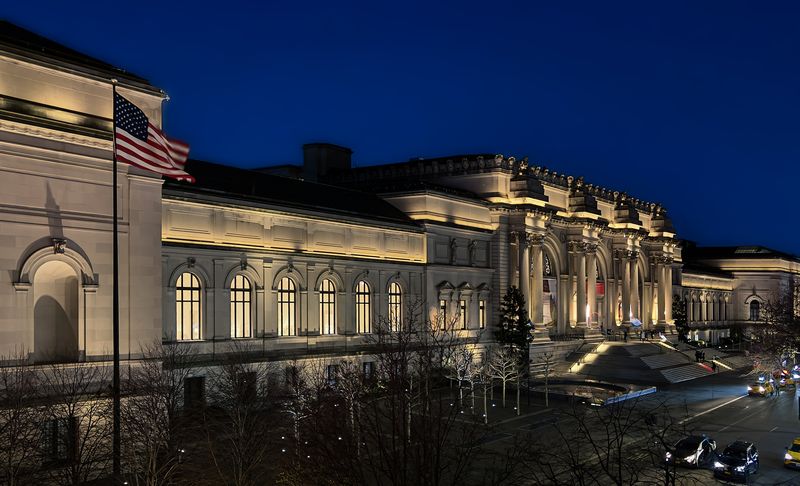 Evening view of the Metropolitan Museum of Art from the residence at 993 Fifth Avenue, Residence 4, Upper East Side — photo 6 of 12