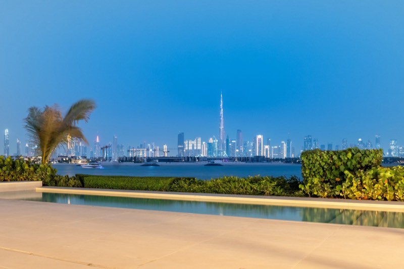 dusk pool toward Burj Khalifa / Downtown